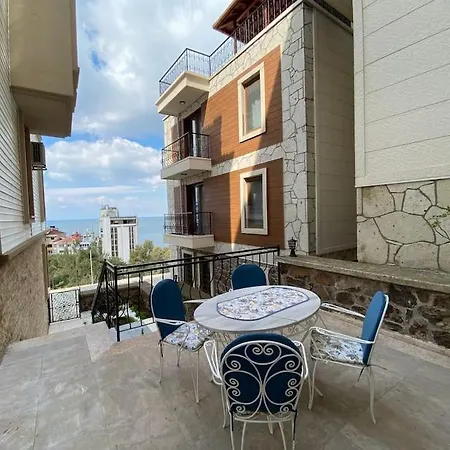 Apartment Stylish Triplex In The Heart Of